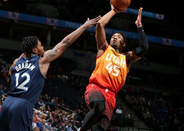 nba下注平台- 戈贝尔20篮板,森林狼胜活塞  